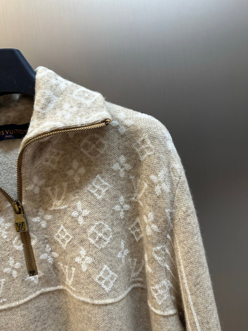 Louis Vuitton long-sleeve sweater side with half-zip and monogram pattern