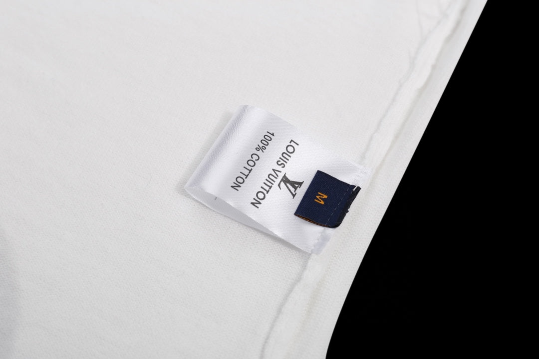 Louis Vuitton T-shirt with care label patch inside collar