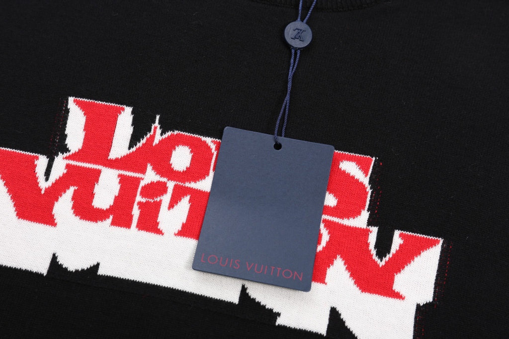 Louis Vuitton black T-shirt close-up of front logo with hang tag