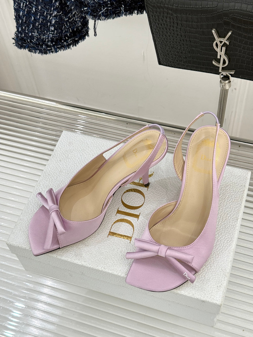 Lilac slingback pumps with knotted bow at front, Dior logo on lining