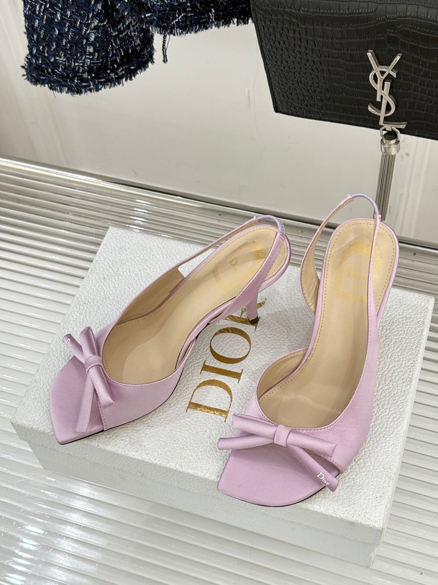 Lilac slingback pumps with knotted bow at front, Dior logo on lining