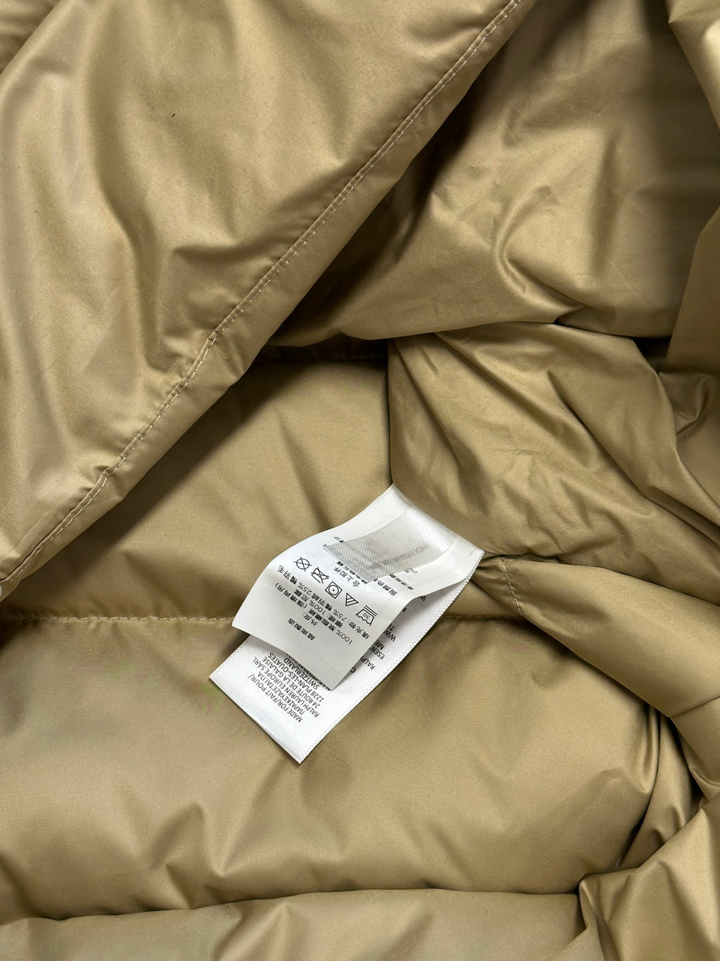 Ralph Lauren puffer jacket, beige, interior lining with size care tag