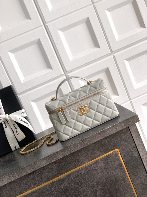 Chanel quilted mini bag, light silver-gray, gold-tone chain strap and clasp