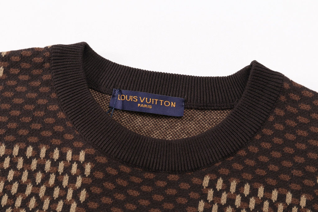 Louis Vuitton crewneck knit shirt with brown check pattern and ribbed neckline
