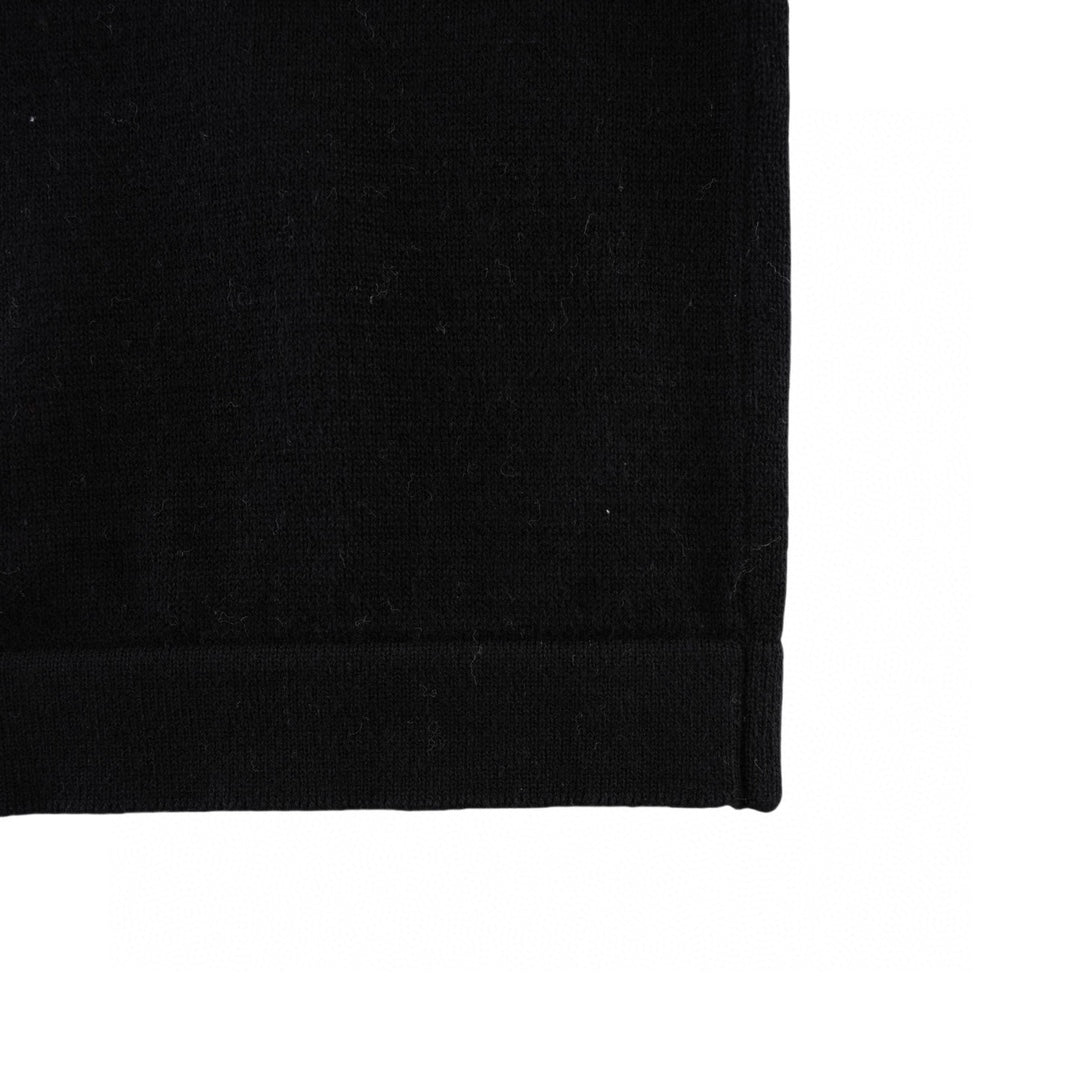 Louis Vuitton black T-shirt side hem with stitched seam detail