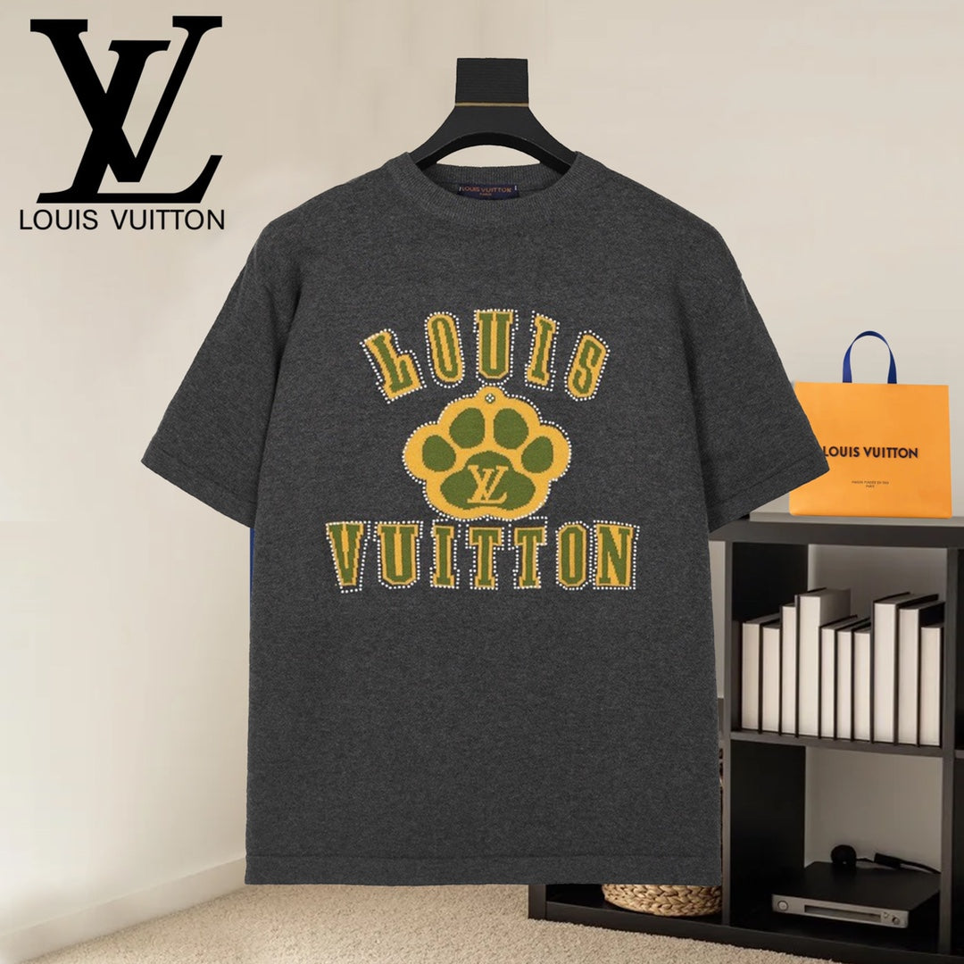 Dark gray T-shirt with Louis Vuitton paw graphic and "LOUIS VUITTON" lettering