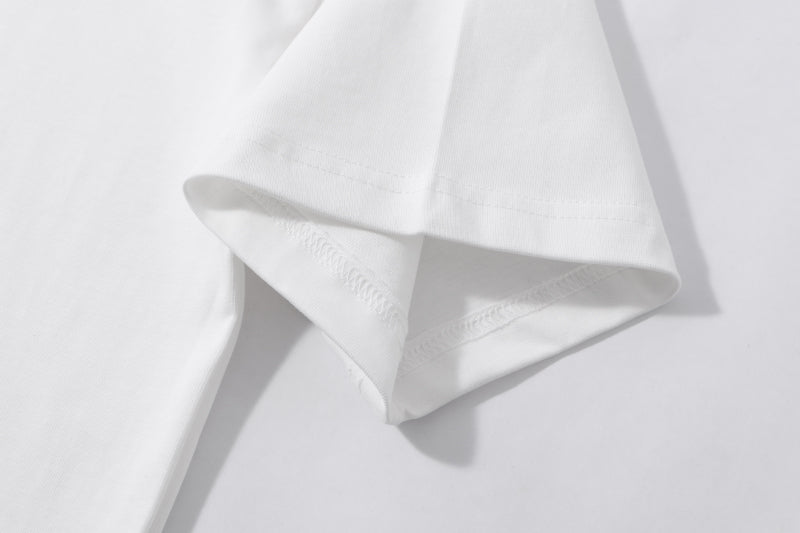 Off-white T-shirt sleeve and hem with visible stitching