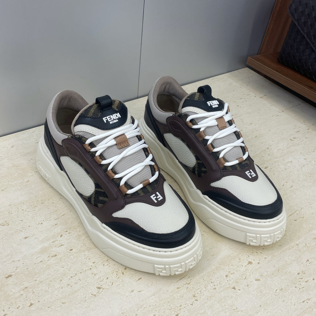 Unisex sneakers, white panels with dark brown uppers and navy trim
