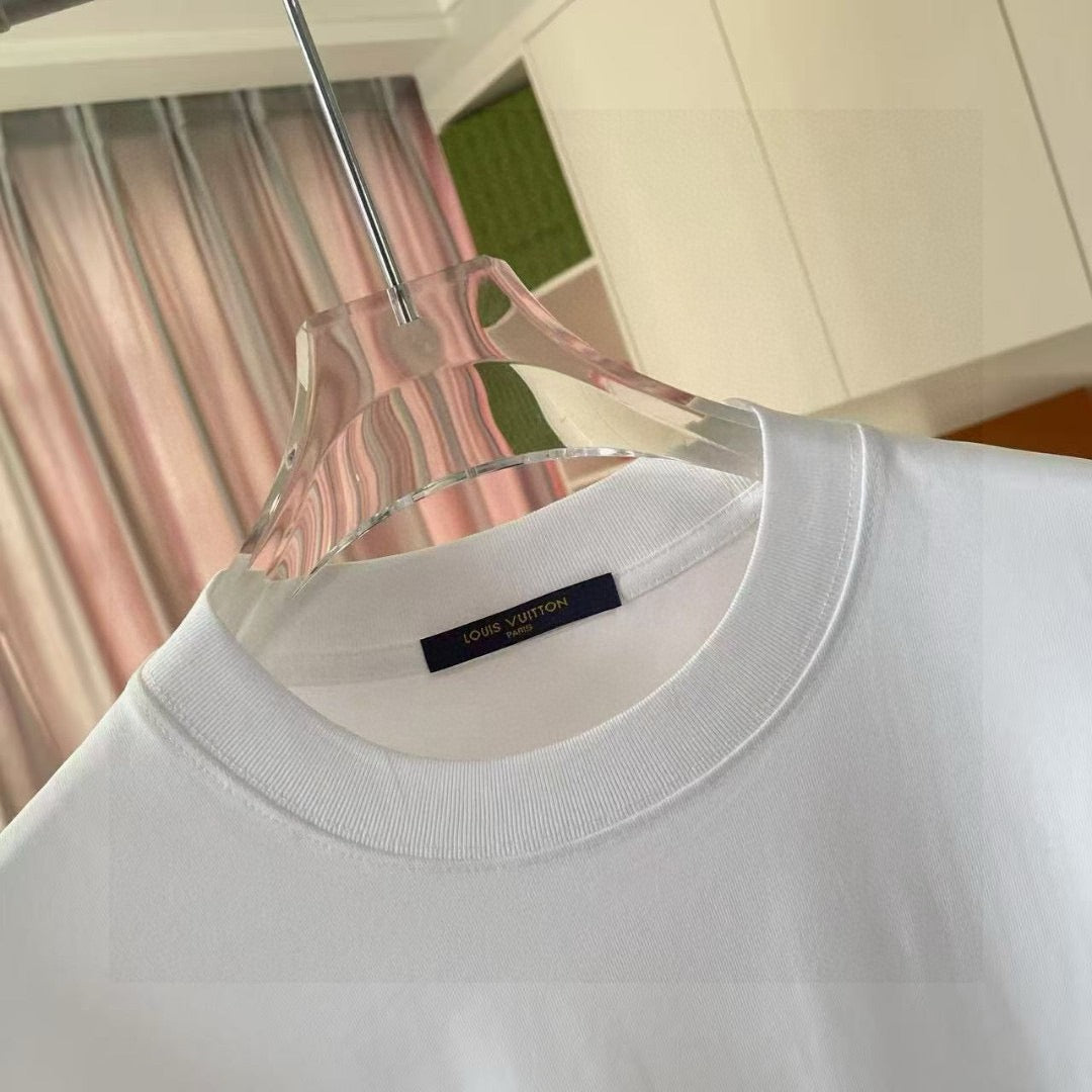 Louis Vuitton white short-sleeve T-shirt, crew neck with inner brand label