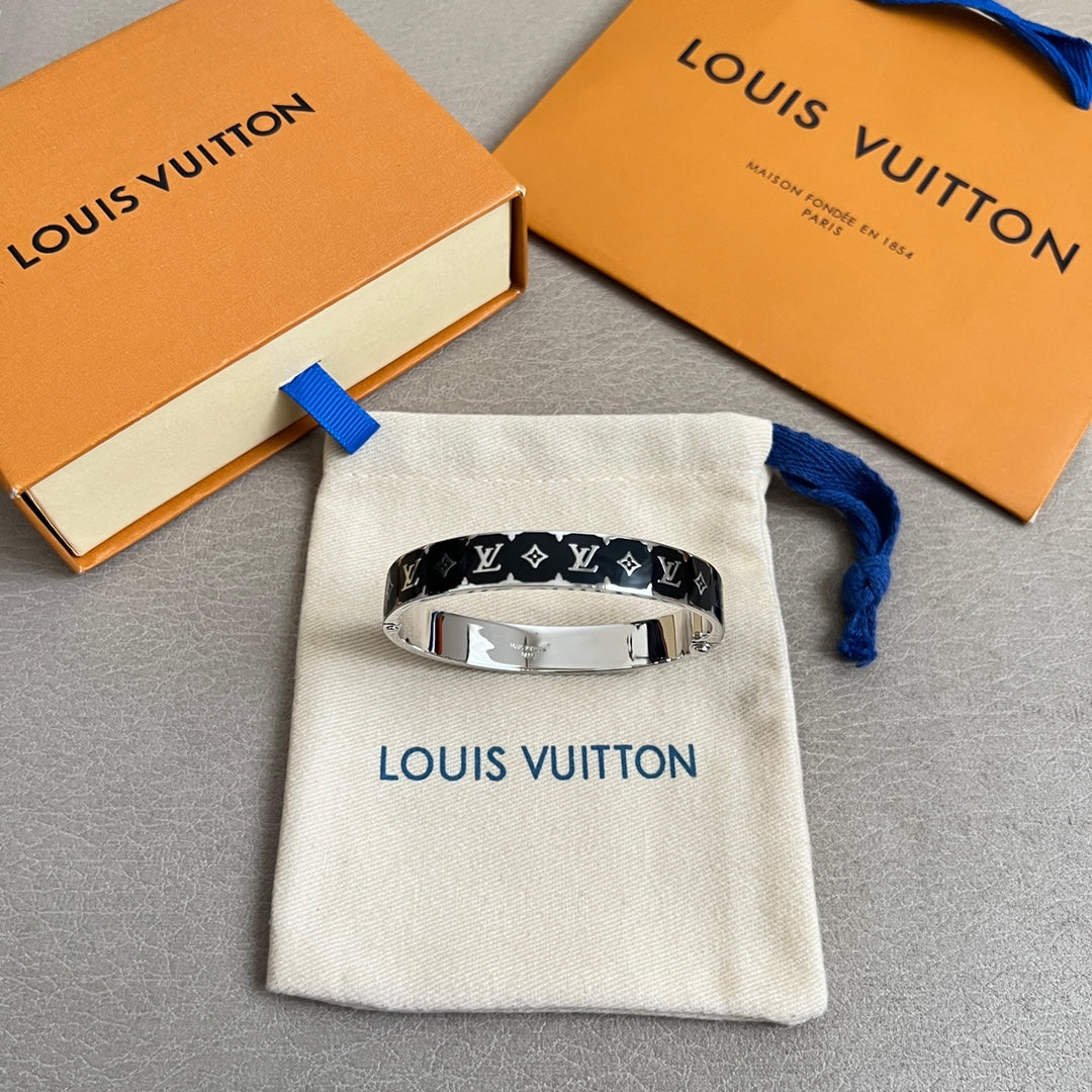 Louis Vuitton Accessories