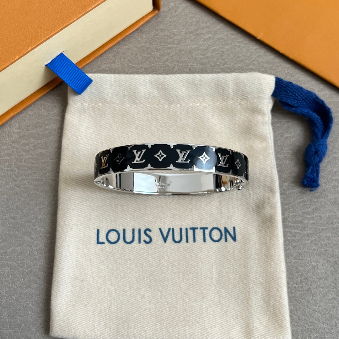 Louis Vuitton Accessories