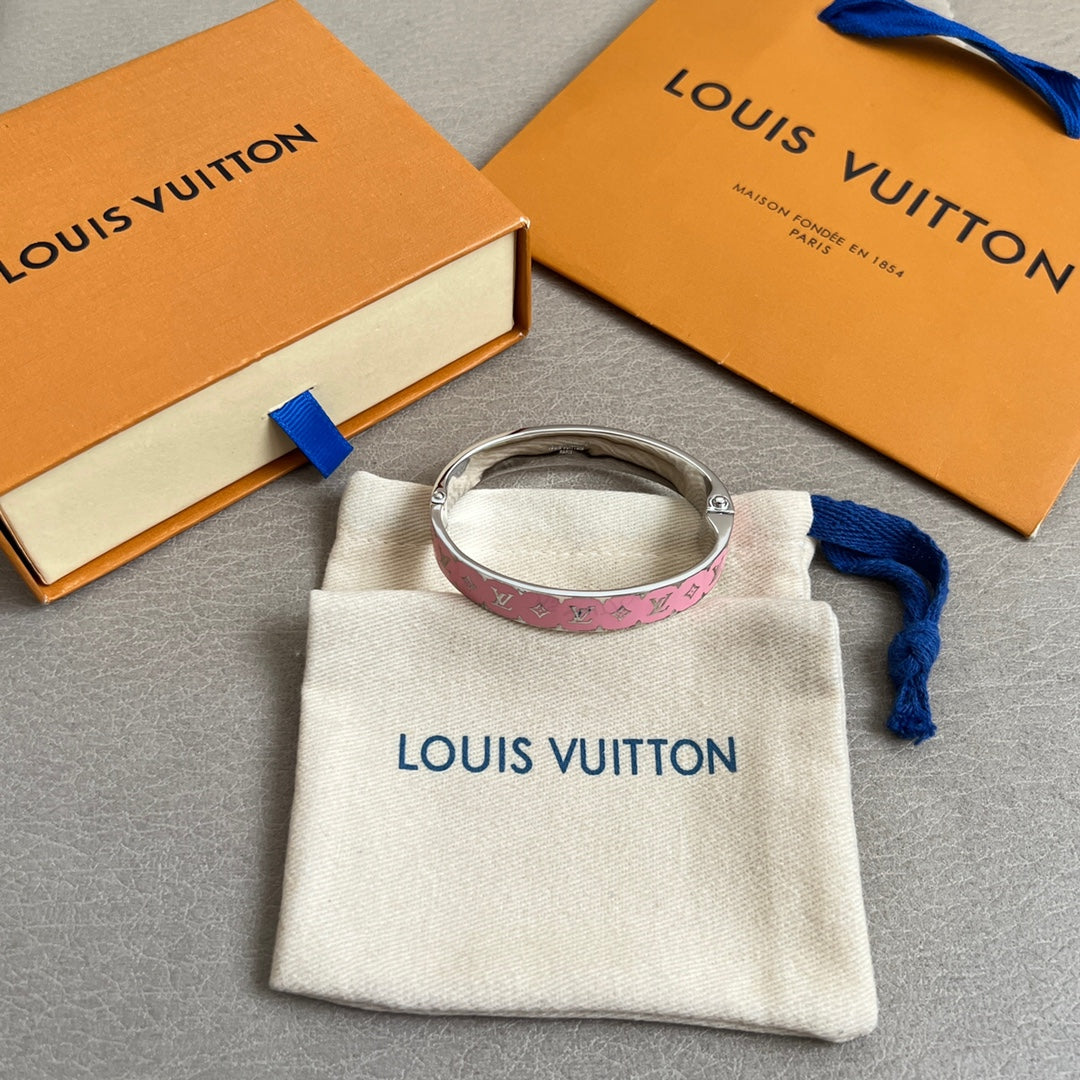Louis Vuitton Accessories