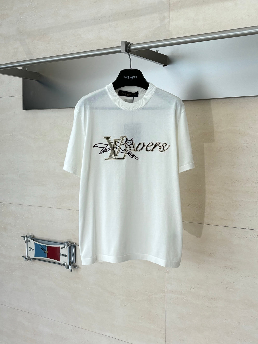 Louis Vuitton white T-shirt with 'LV Lovers' logo print