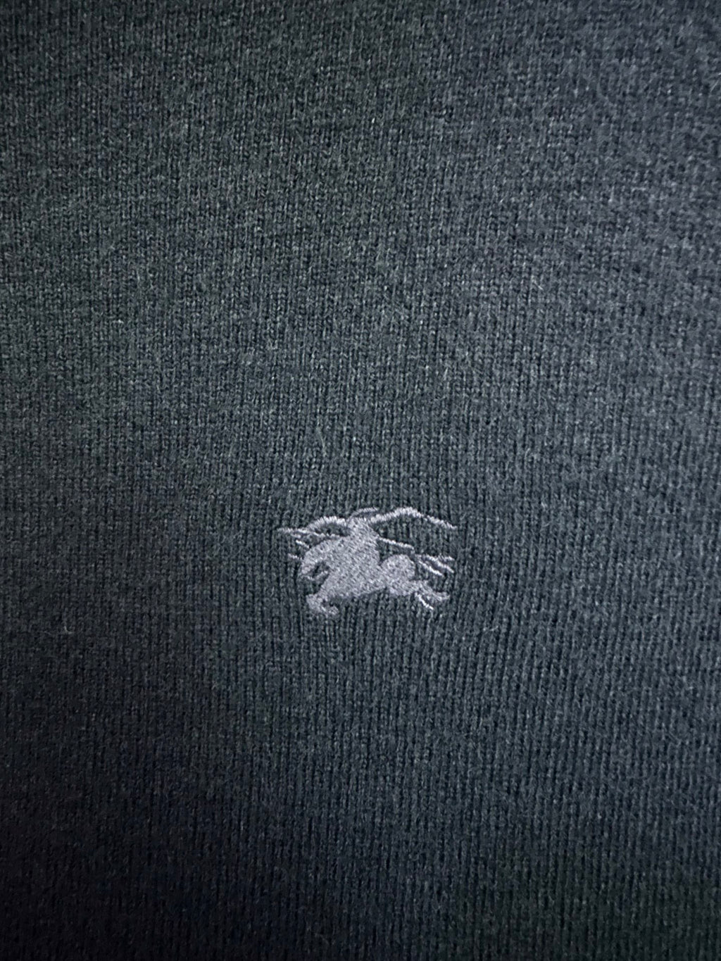 Burberry hoodie logo embroidery on dark navy knit fabric