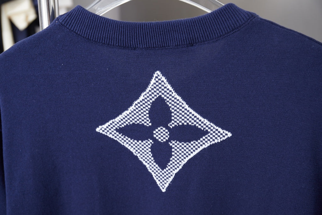 Navy T-shirt back with white diamond LV flower monogram