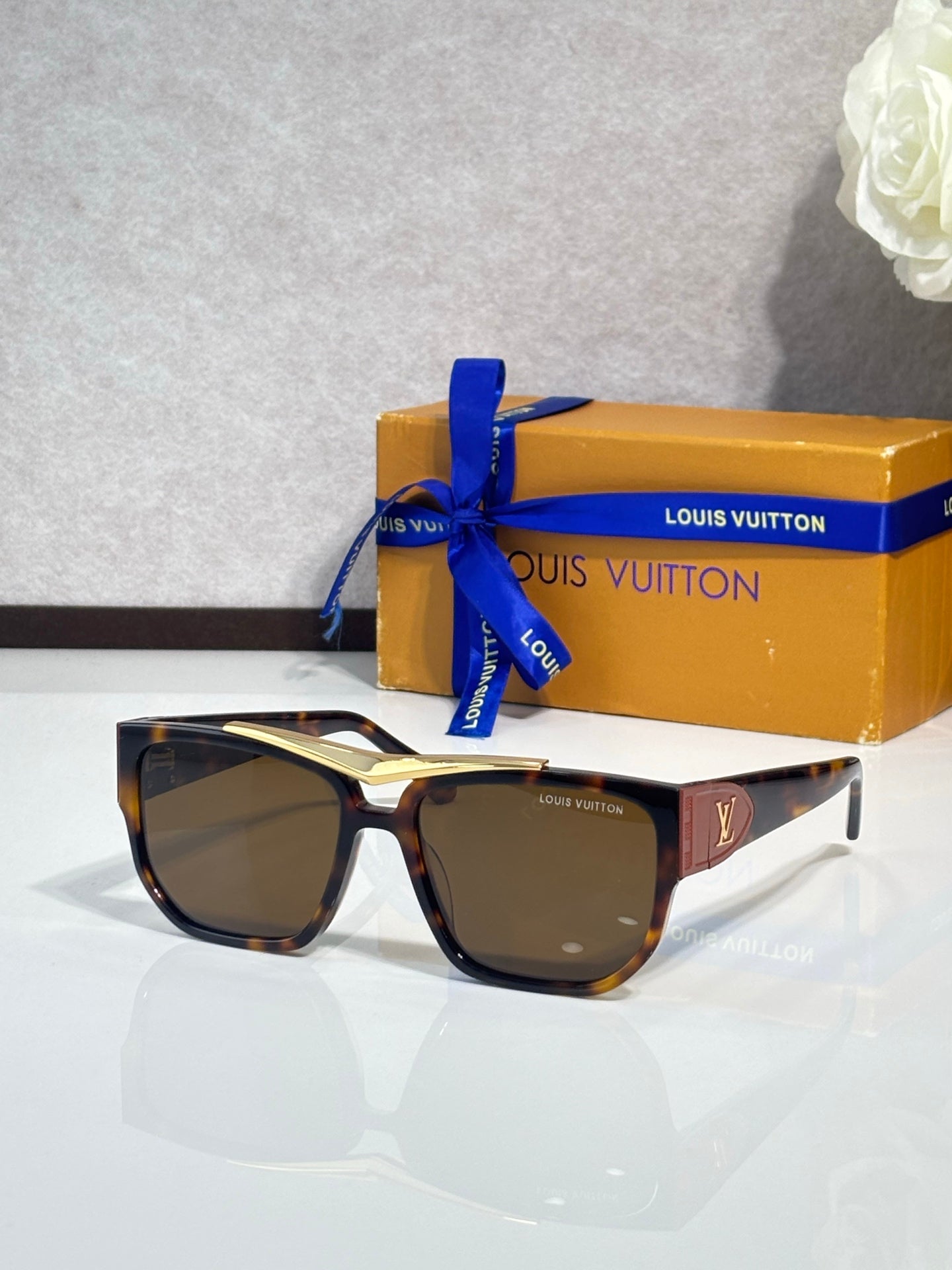 Louis Vuitton Glasses