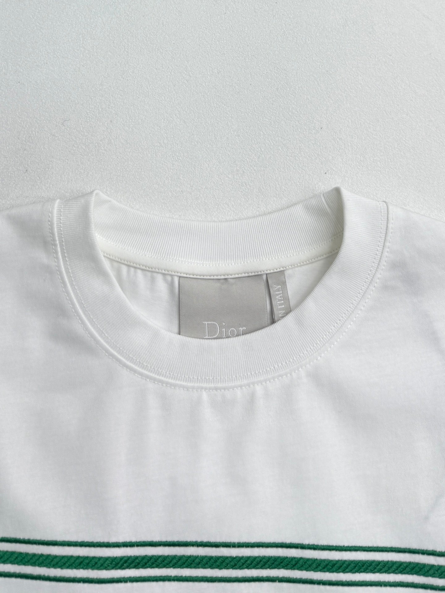 White Dior T-shirt crewneck collar with small Dior label