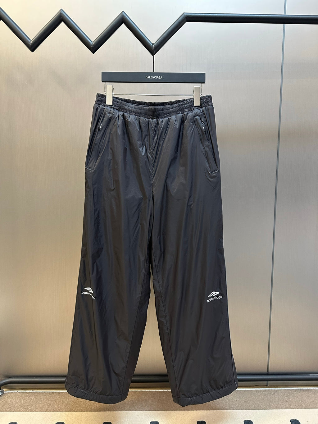 Balenciaga nylon pants, dark navy, elastic waistband and wide cropped legs