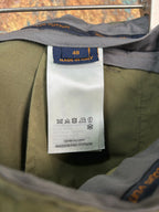 Pants interior care label with size 48 and “Made in Italy”