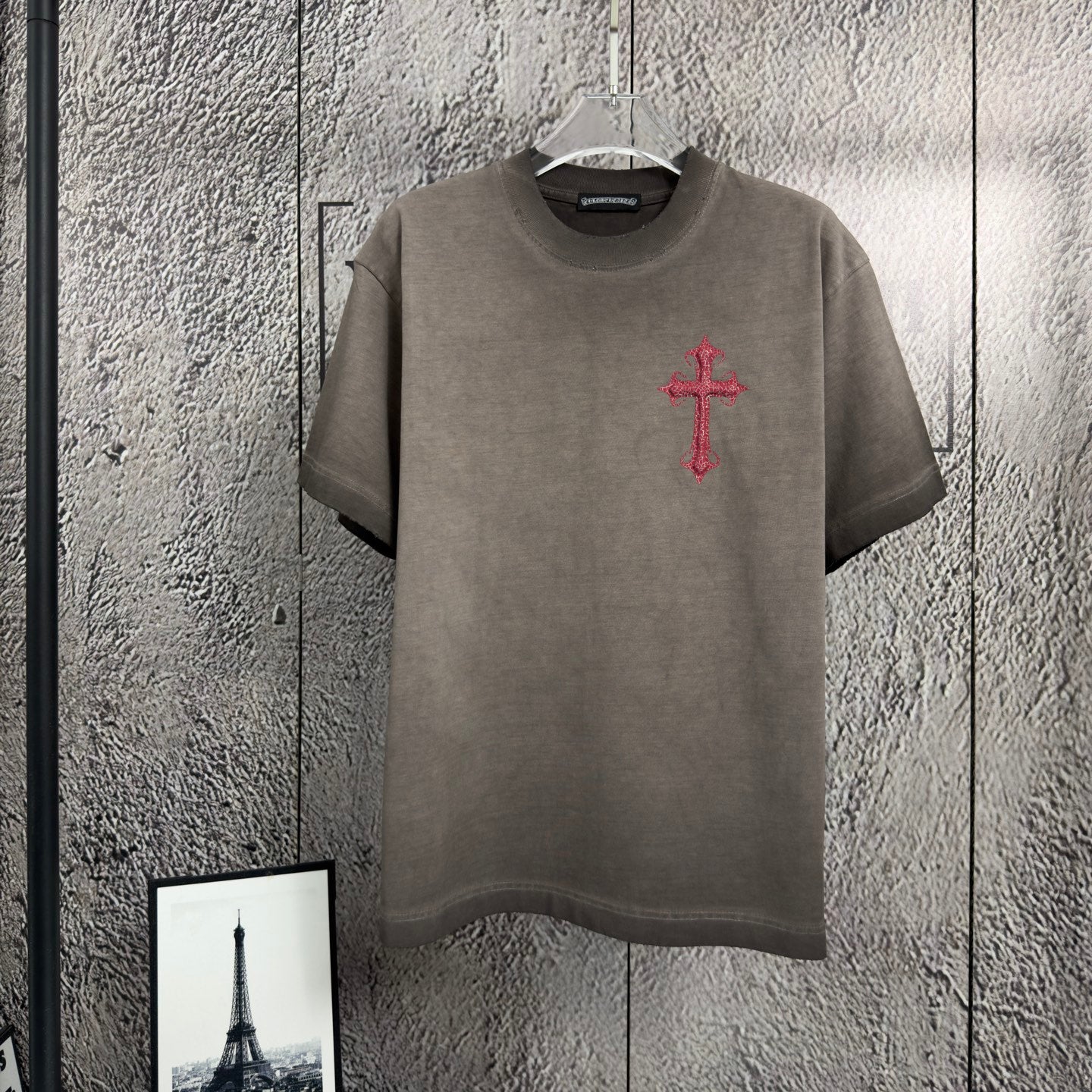 Gray short-sleeve T-shirt with red cross chest graphic