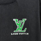 Louis Vuitton short-sleeve T-shirt, large green LV logo on front