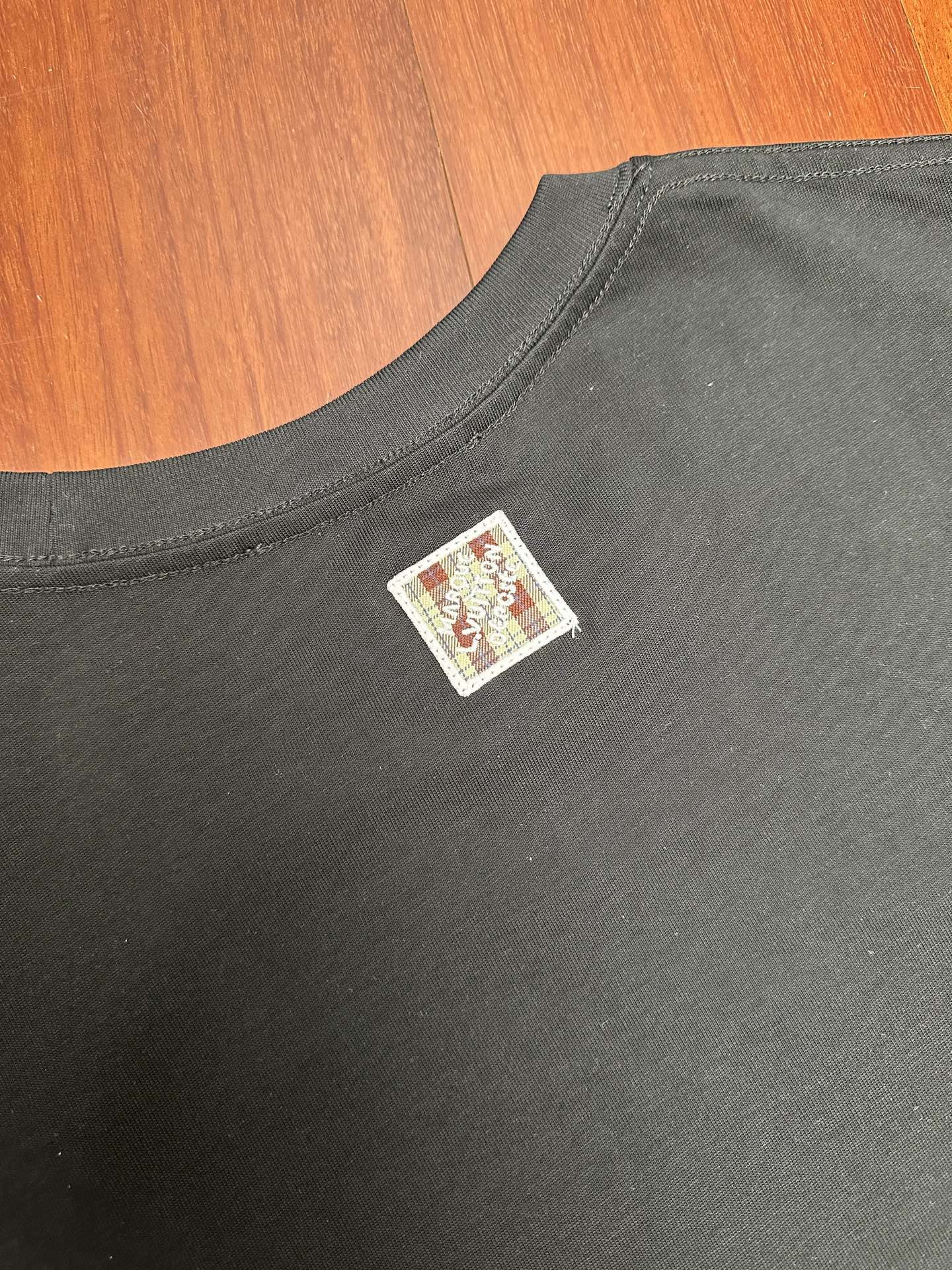 Louis Vuitton T-shirt with small chest brand patch, dark gray fabric