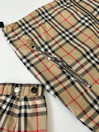 Plaid jacket sleeve with metal zipper and elastic cuff