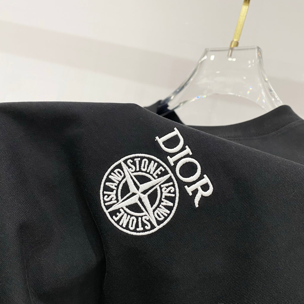 Black Dior T-shirt with embroidered emblem and Dior text on shoulder