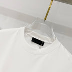 White Amiri T-shirt with round crew neck and inner brand label
