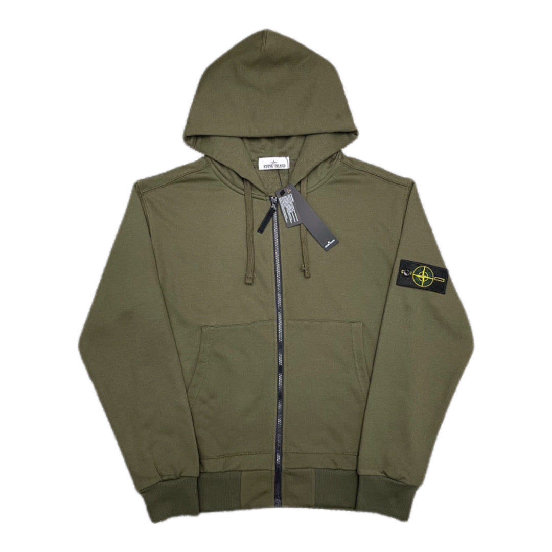 Olive zip-up hoodie with hood, front pockets and Stone Island chest patch