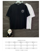 T-shirt size guide table with measurements in cm and size options.