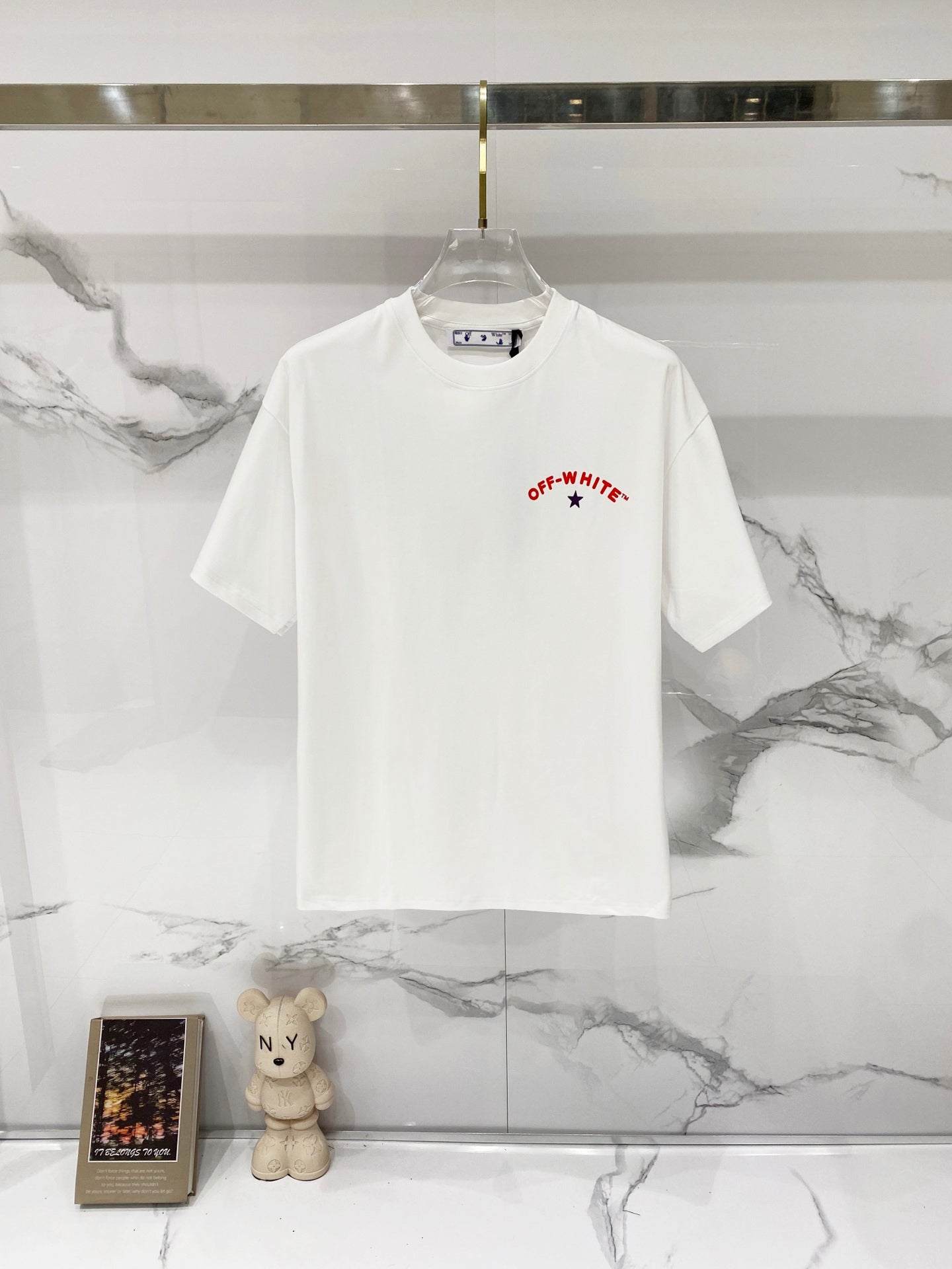 White short-sleeve T-shirt with OFF-WHITE logo on the chest