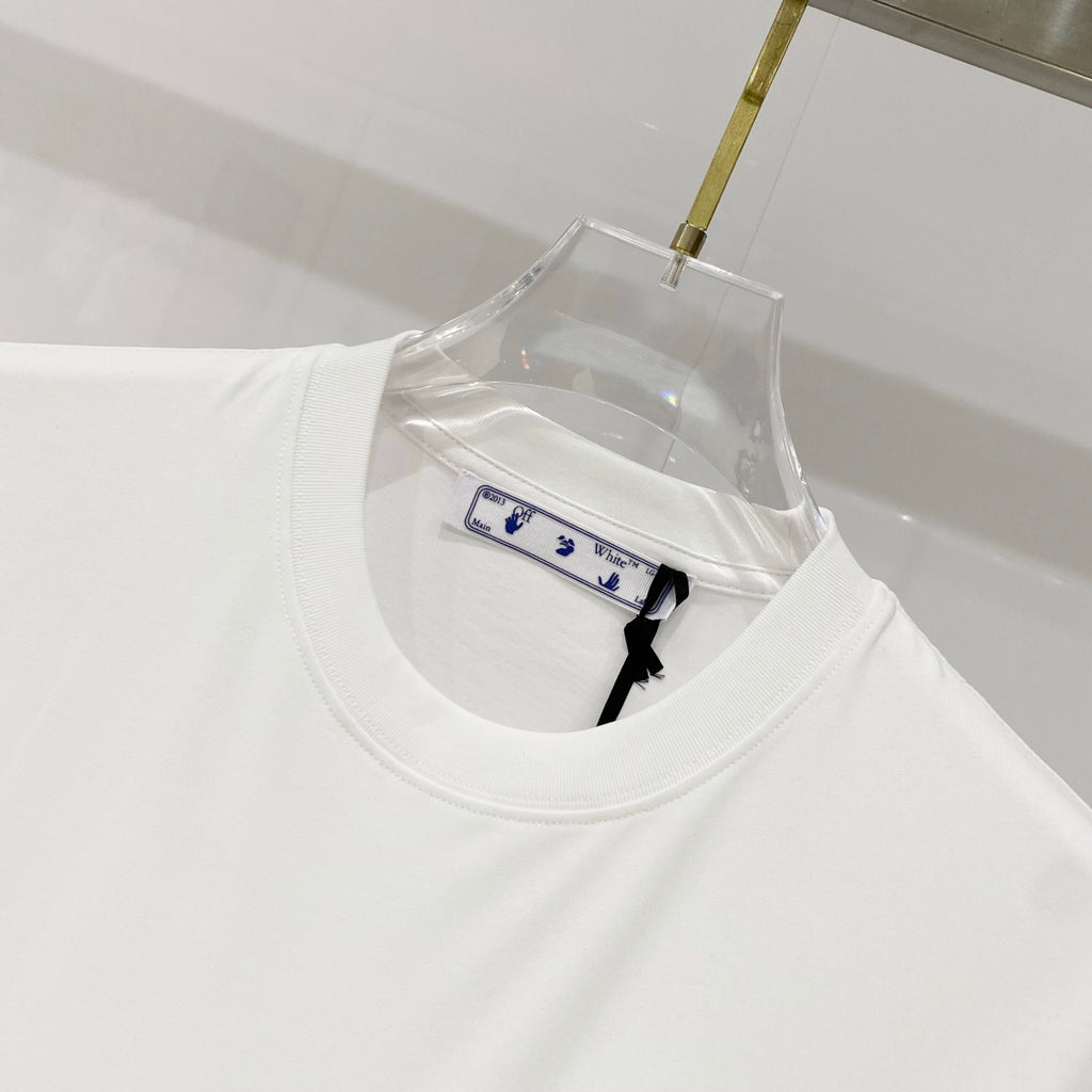 White T-shirt neckline with inner label and clear hang tag