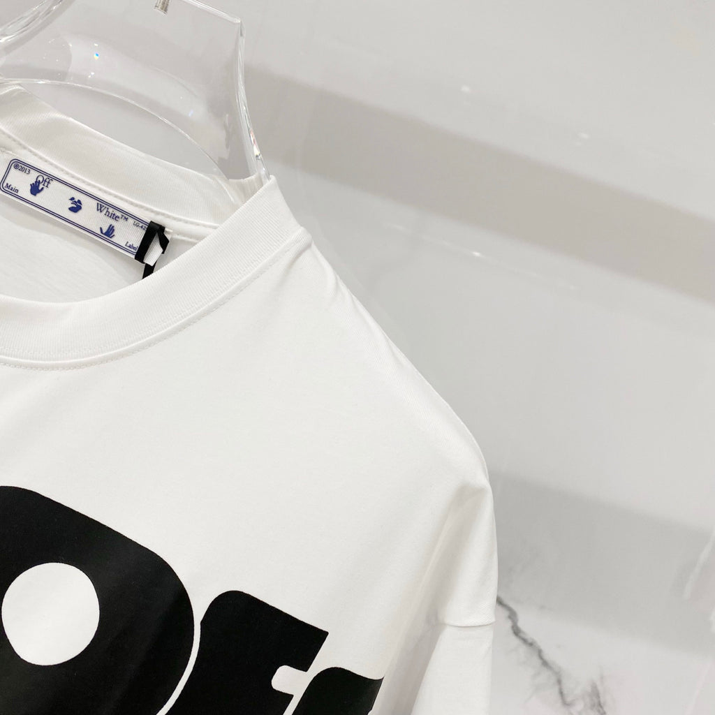 Off White T-shirt close-up of crew neck and partial logo print