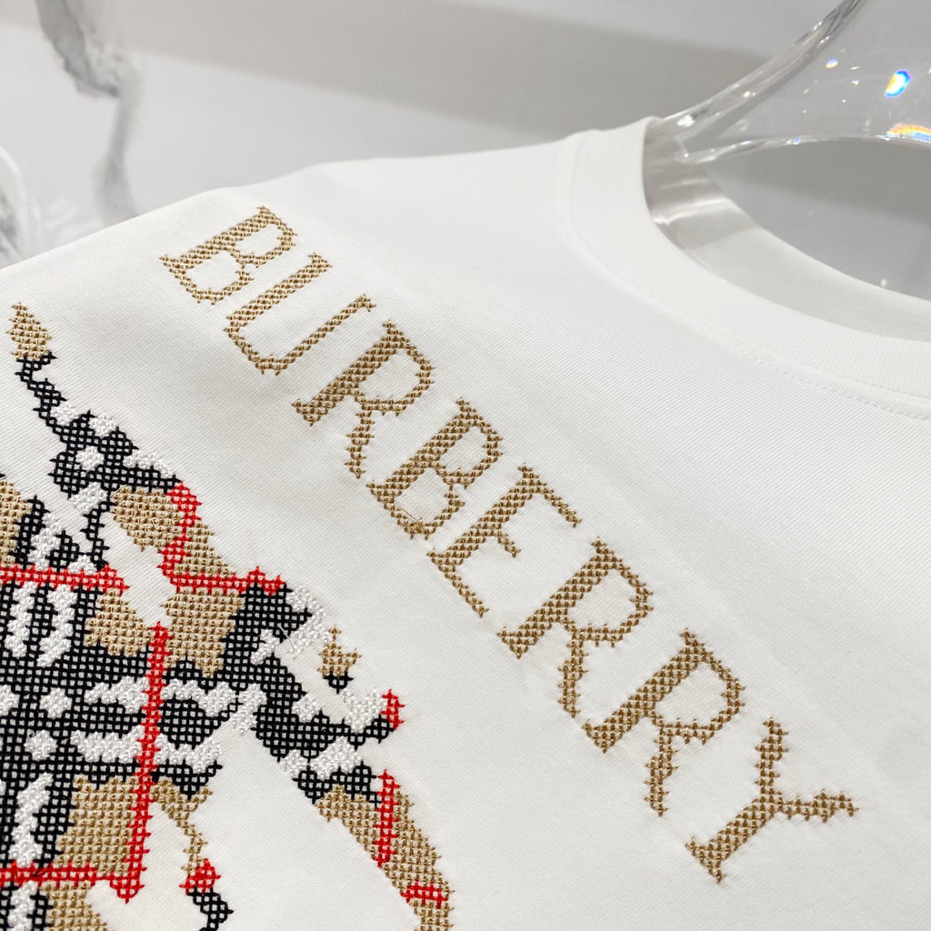 White Burberry T-shirt with gold logo lettering detail