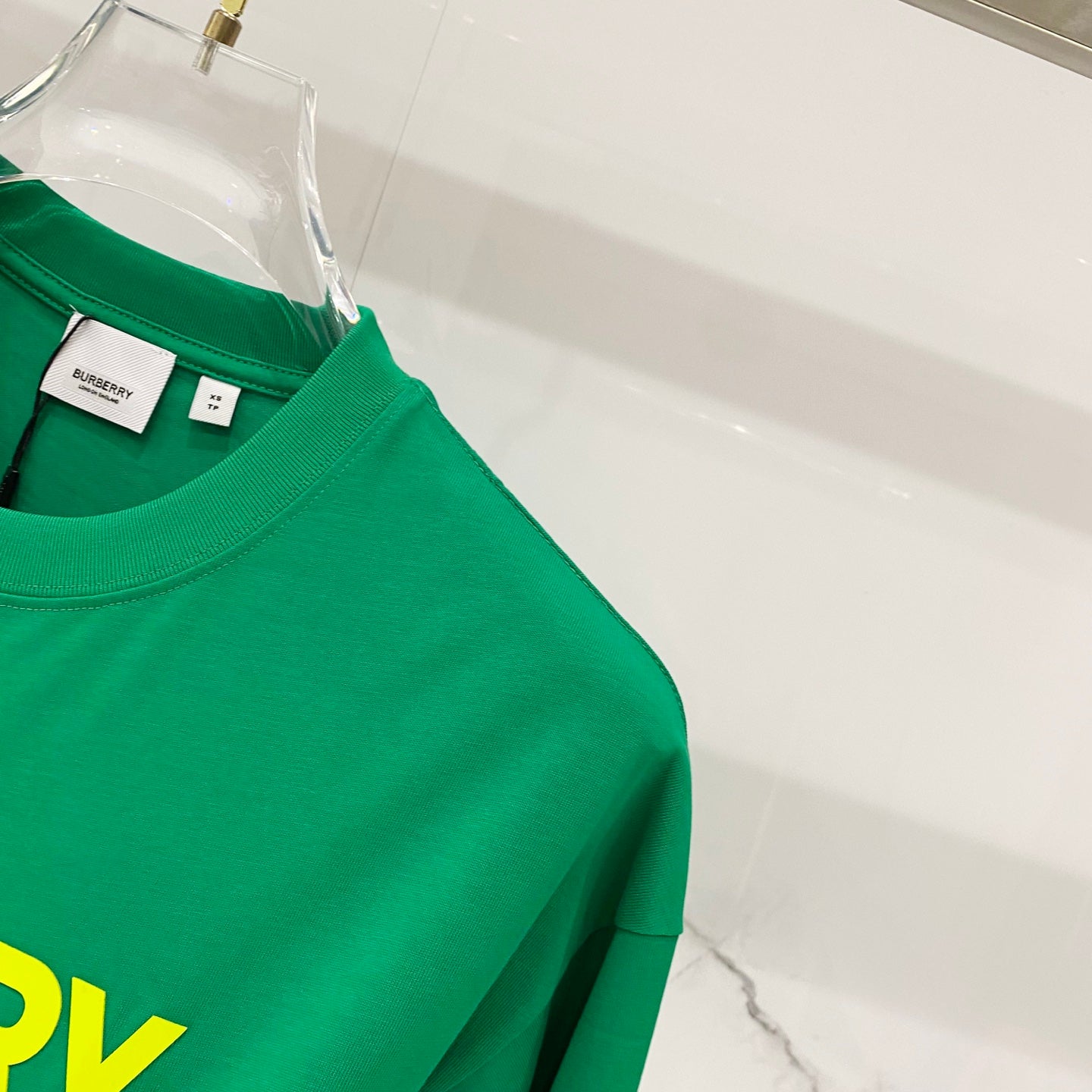 Green T-shirt shoulder seam and short sleeve, crew neckline