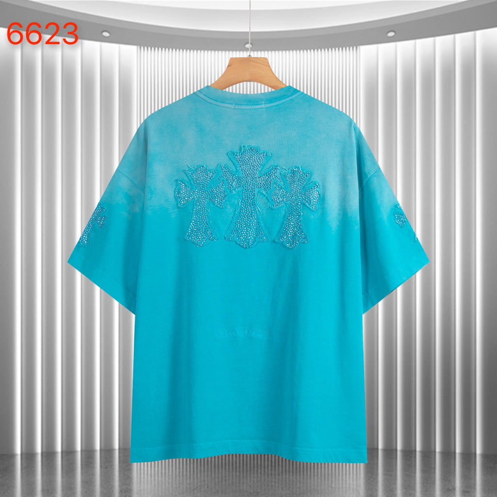 Turquoise crewneck T-shirt with short sleeves and glittery back graphic