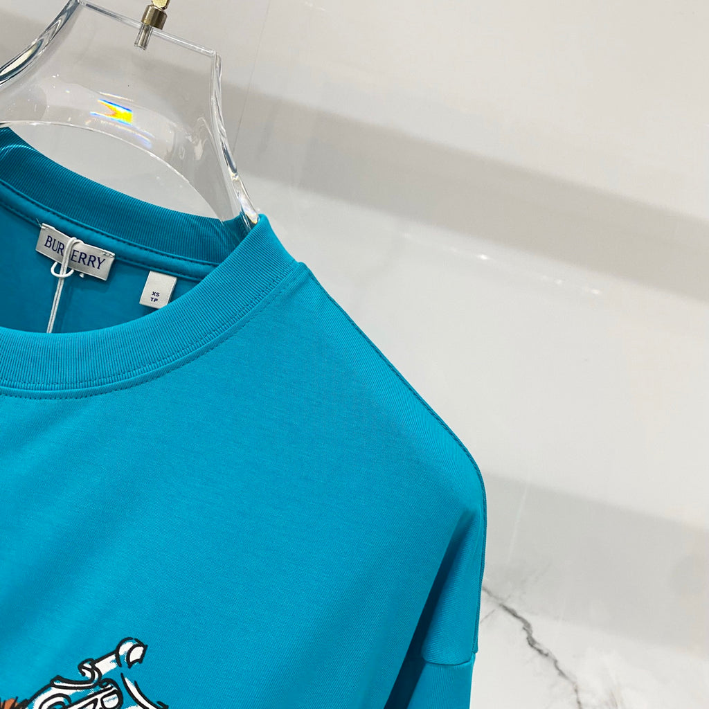 Turquoise crewneck short-sleeve T-shirt with neck label