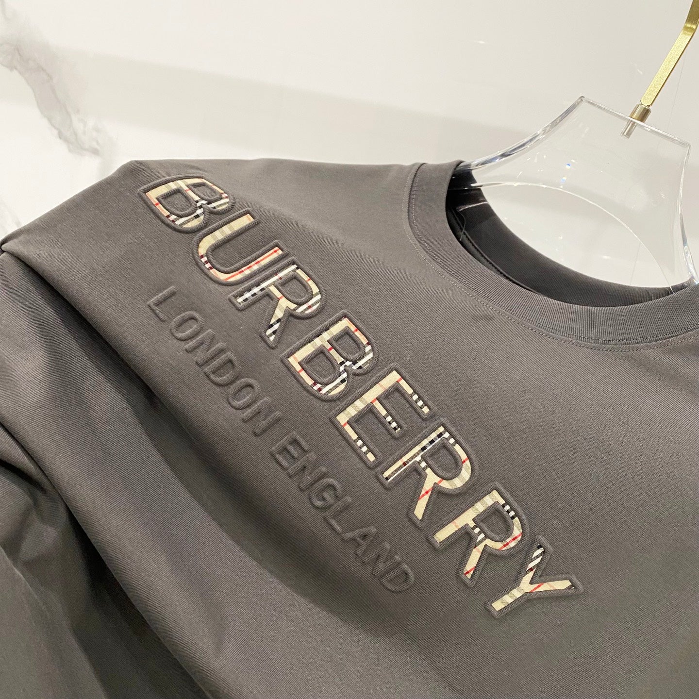 Men's T-shirt back with large BURBERRY graphic and 'London England' text