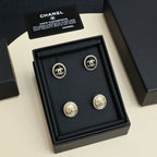 Stud earring set in display box: black and white CC logo round crystal studs