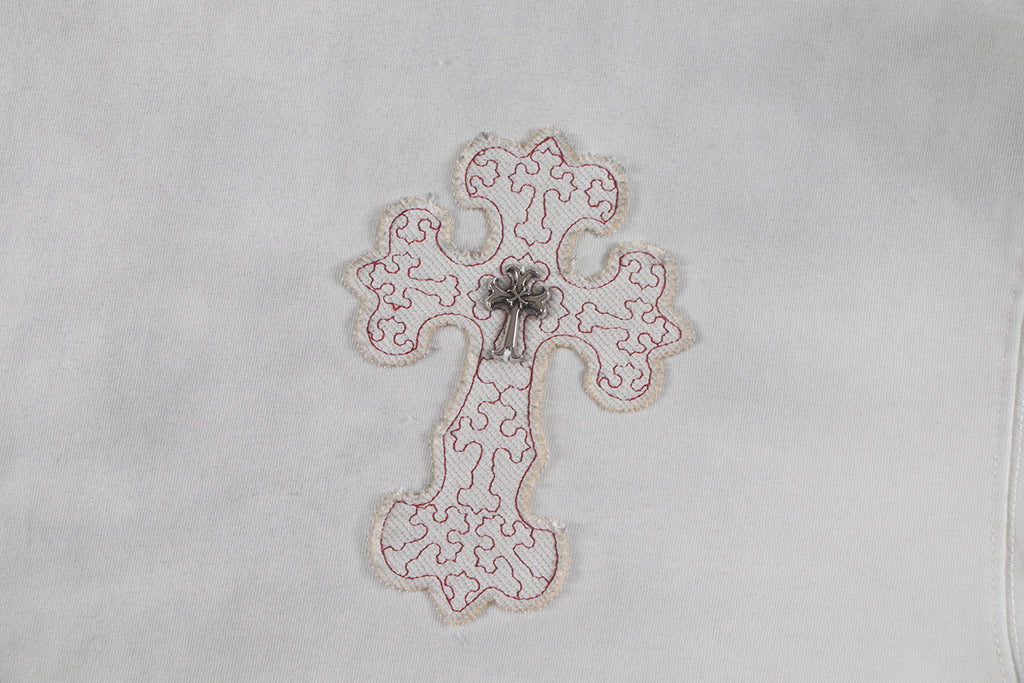 White short-sleeve T-shirt back with centered cross embroidery