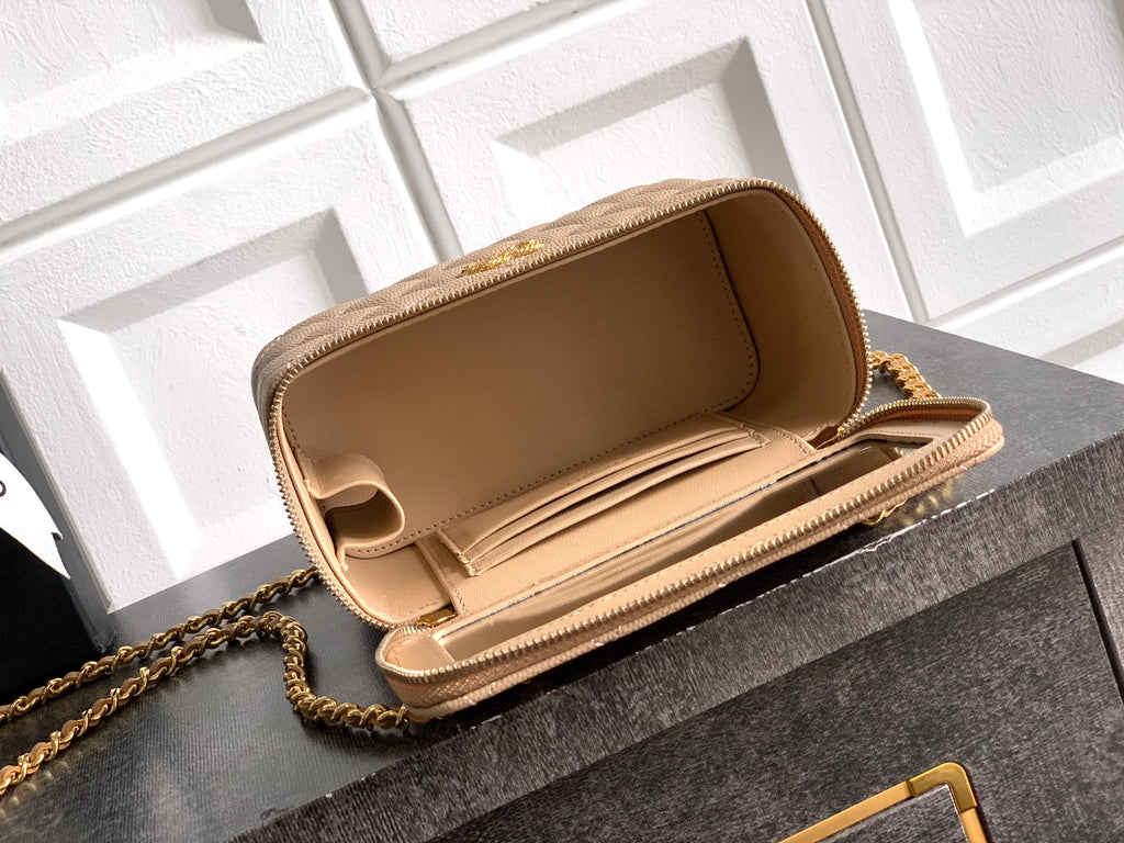 Chanel quilted mini bag interior, beige leather, open flap with card pockets