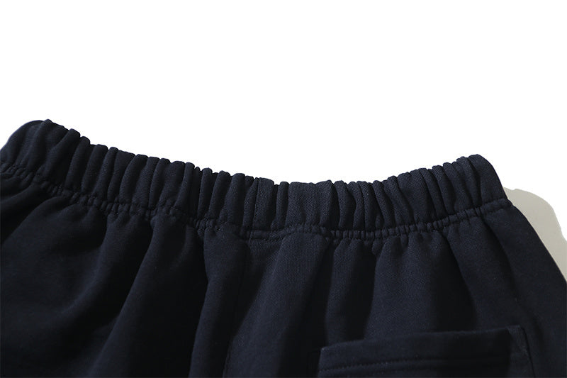 Off-White shorts with elastic waistband and side pocket