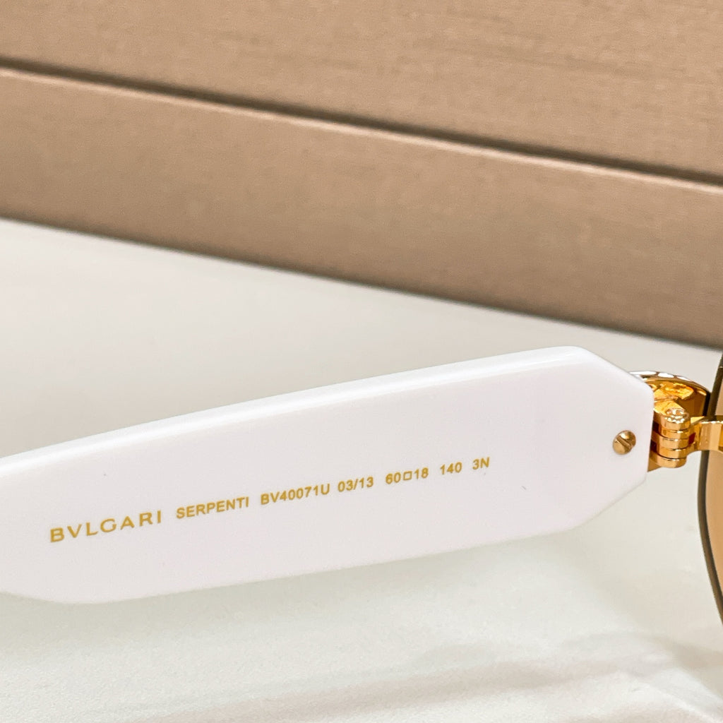 Round sunglasses white temple with engraved Bvlgari and size text