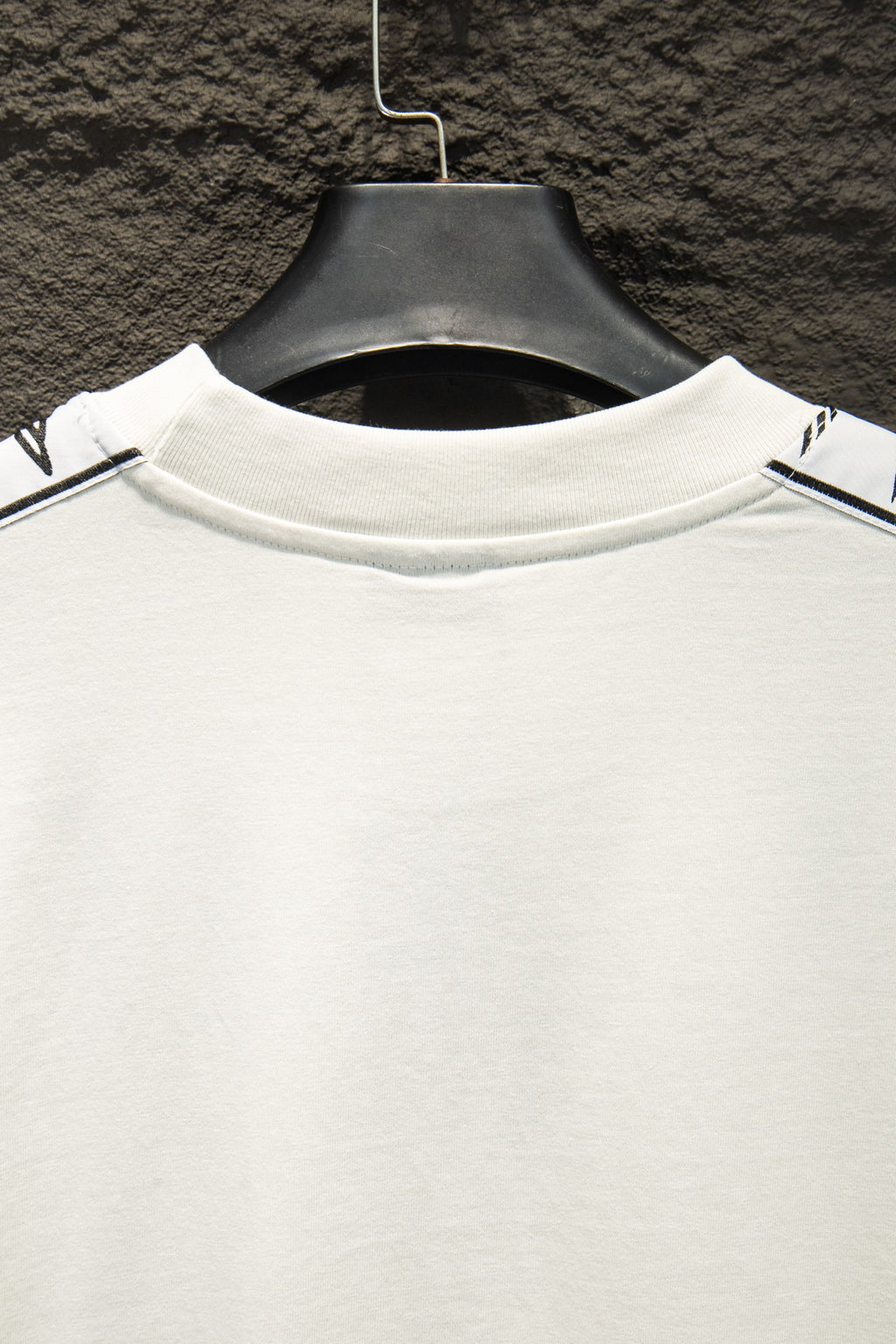 Balenciaga T-shirt neckline, white crew neck with black stripe accents