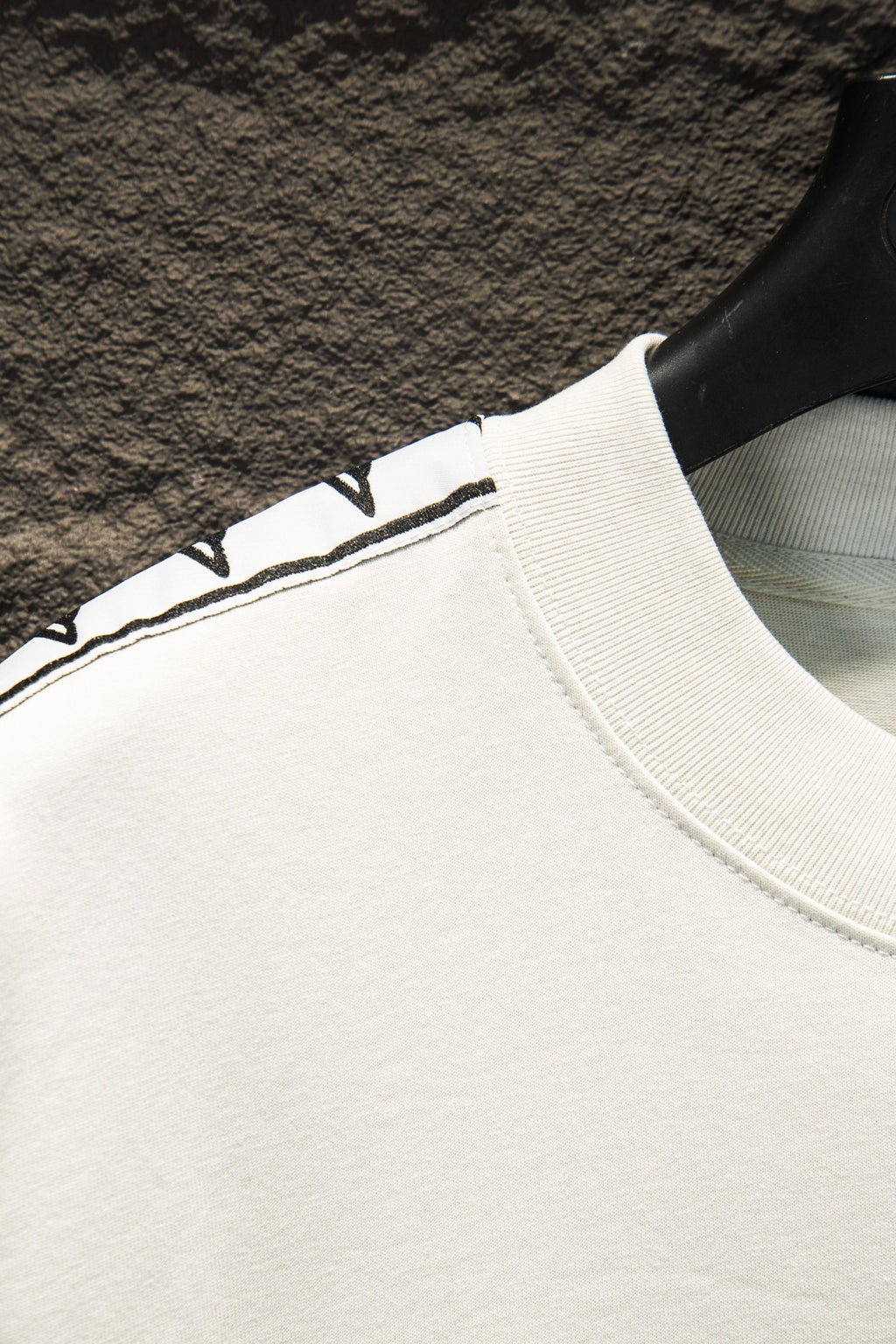 Balenciaga T-shirt sleeve trim, white fabric with black-and-blue striped band