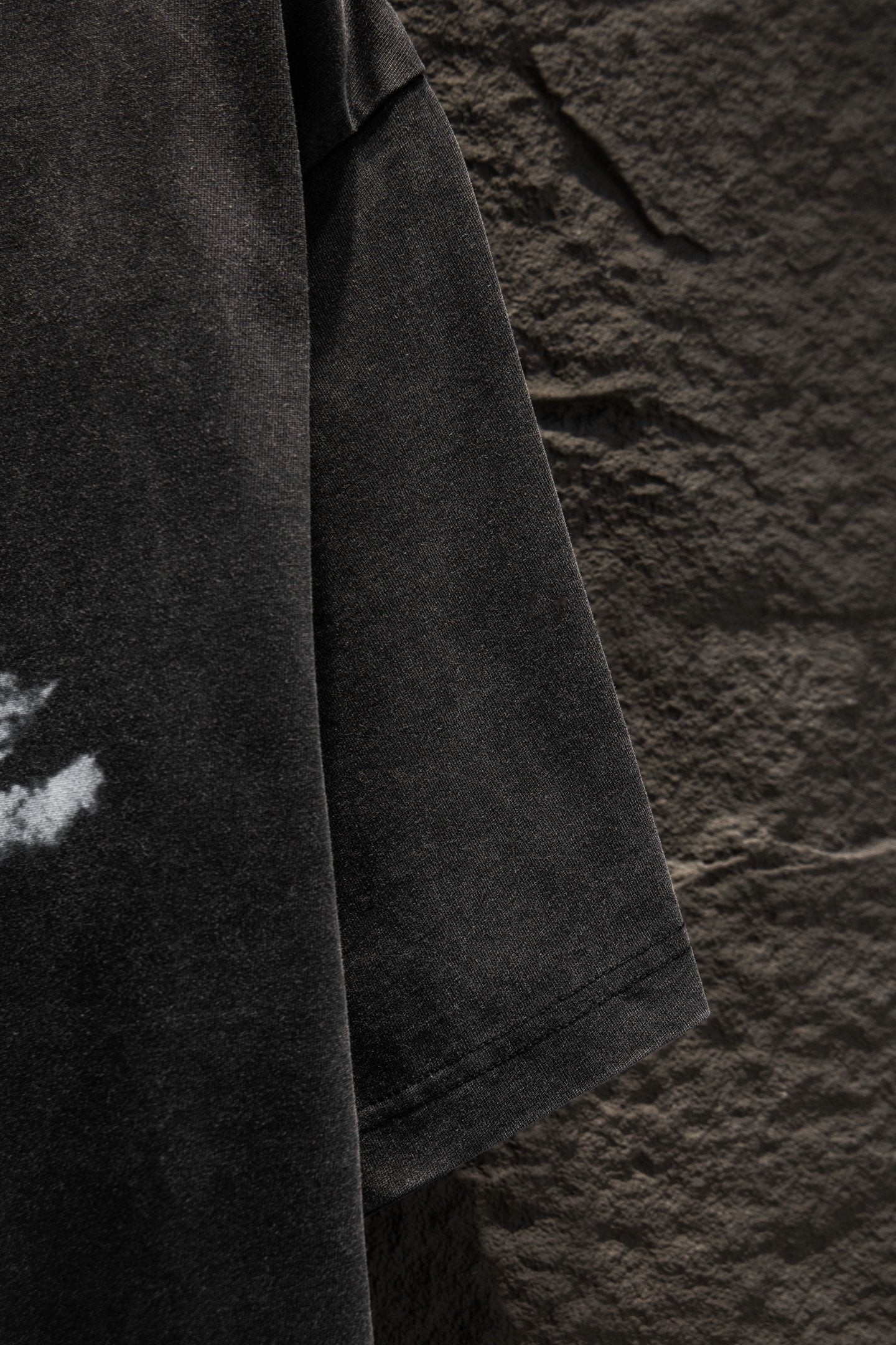 Balenciaga dark gray T-shirt sleeve and side seam detail