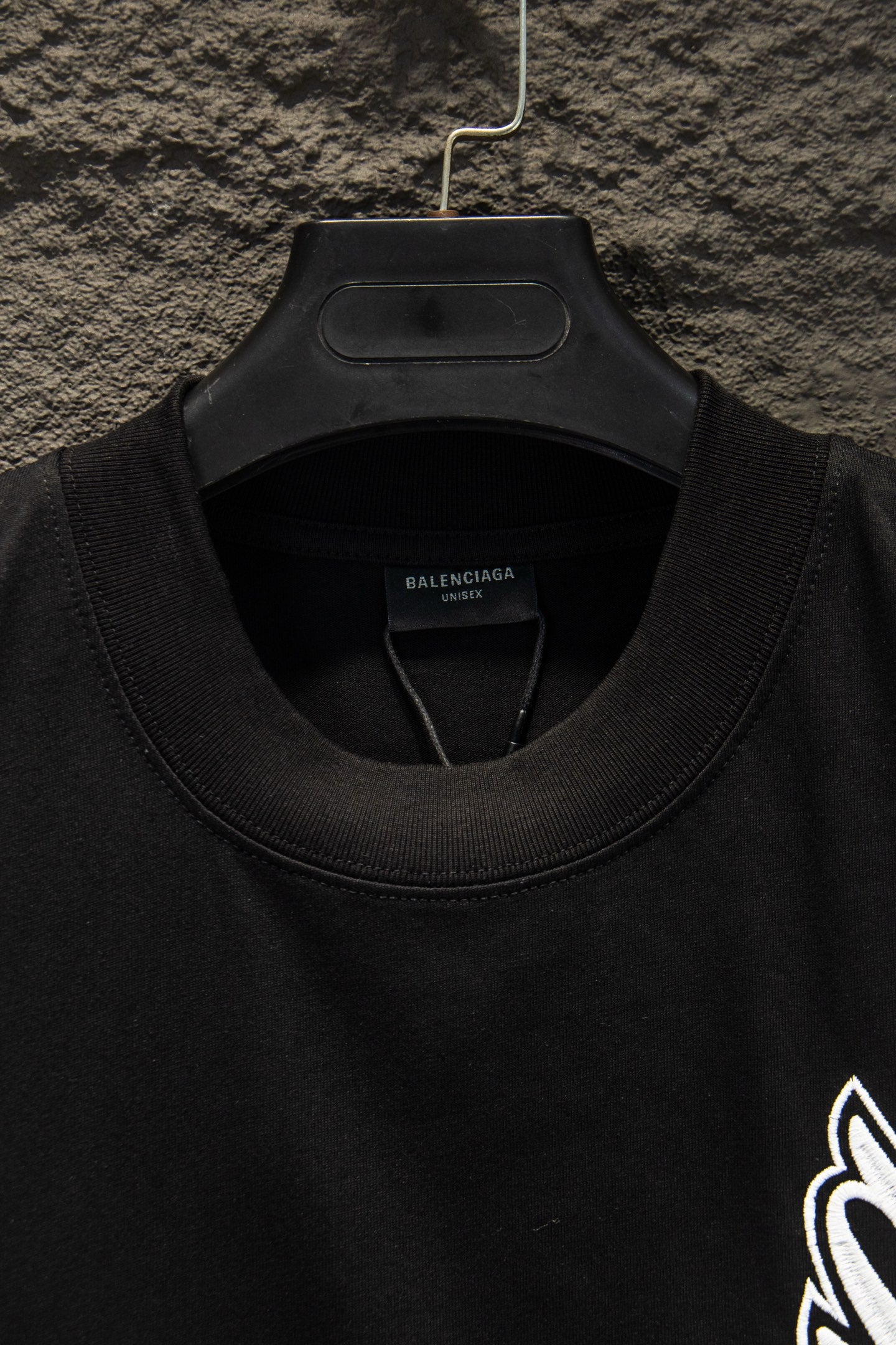 Balenciaga short-sleeve T-shirt neckline close-up with inner label