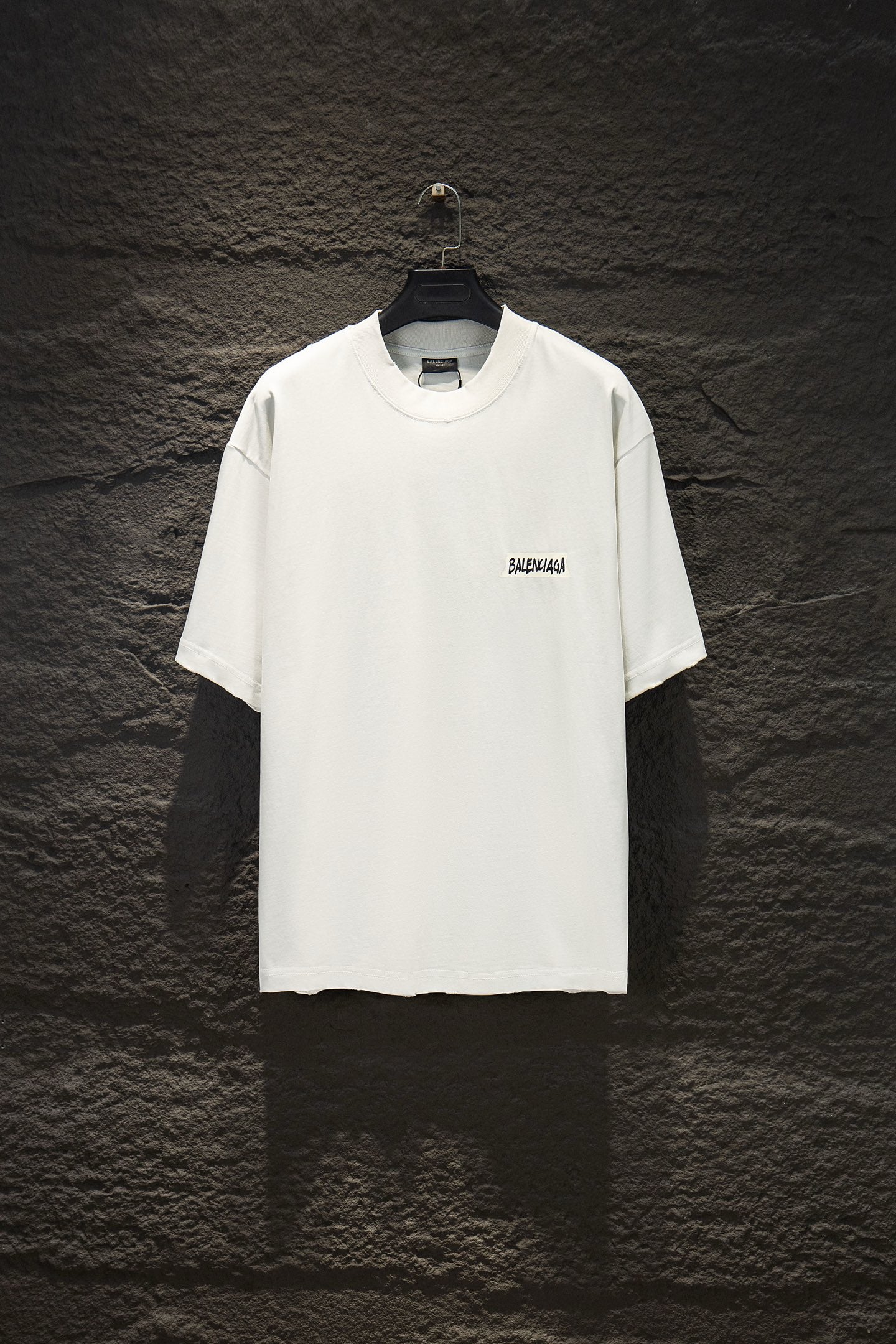 Balenciaga white crewneck short-sleeve T-shirt with small chest logo