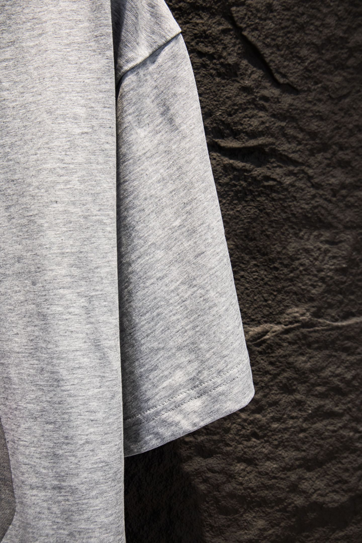 Balenciaga short-sleeve T-shirt, light gray, short sleeve side view